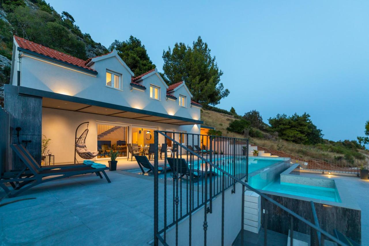 Villa Kruna With Breathtaking View 穆尔维察 外观 照片